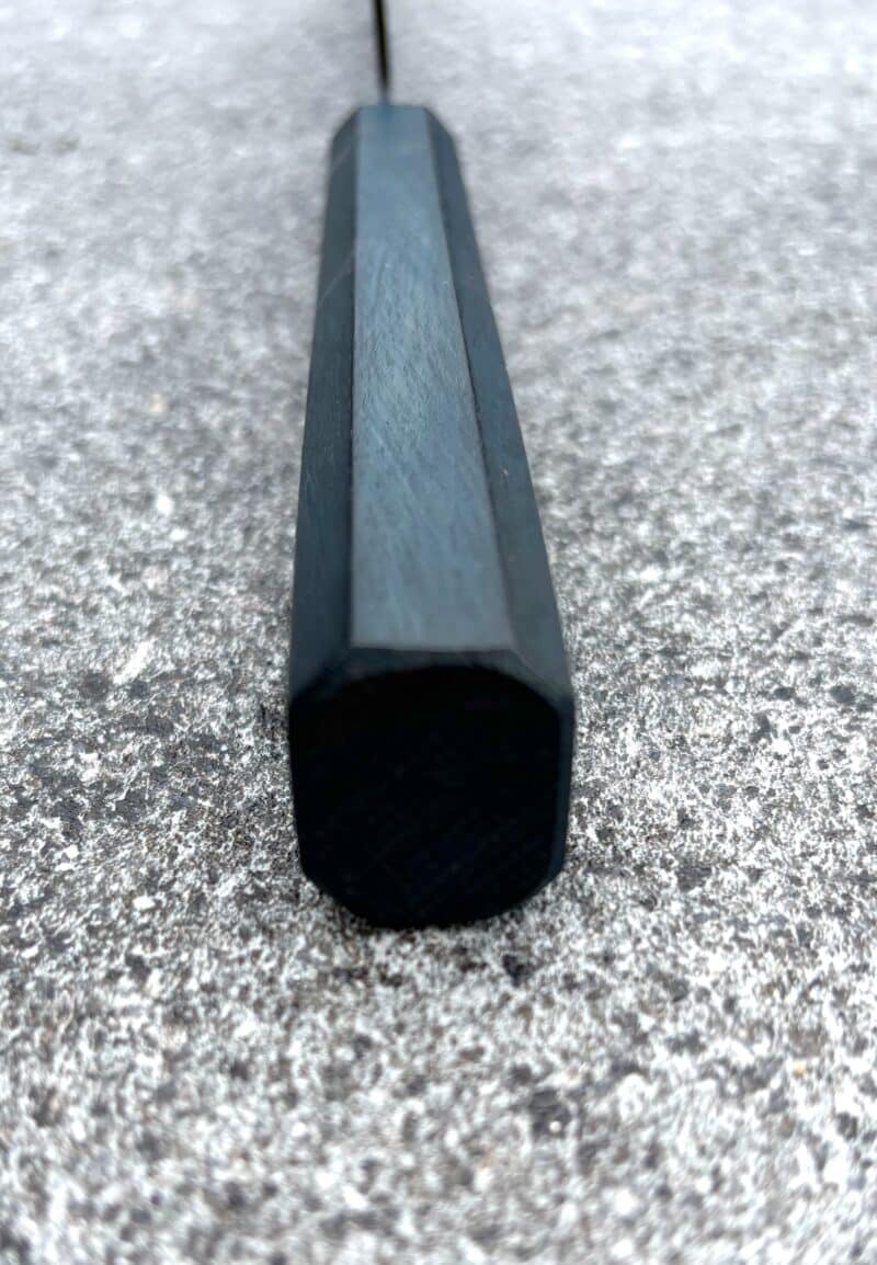 Senshi Kuromaru Kiritsuke Gyuto 240mm sort Damascus 16 lag stål. - Image 3