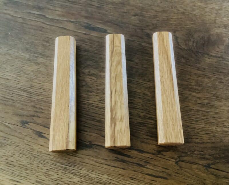 Egetræhåndtag lyst ottekantede til store knive som Gyuto og Sujihiki.